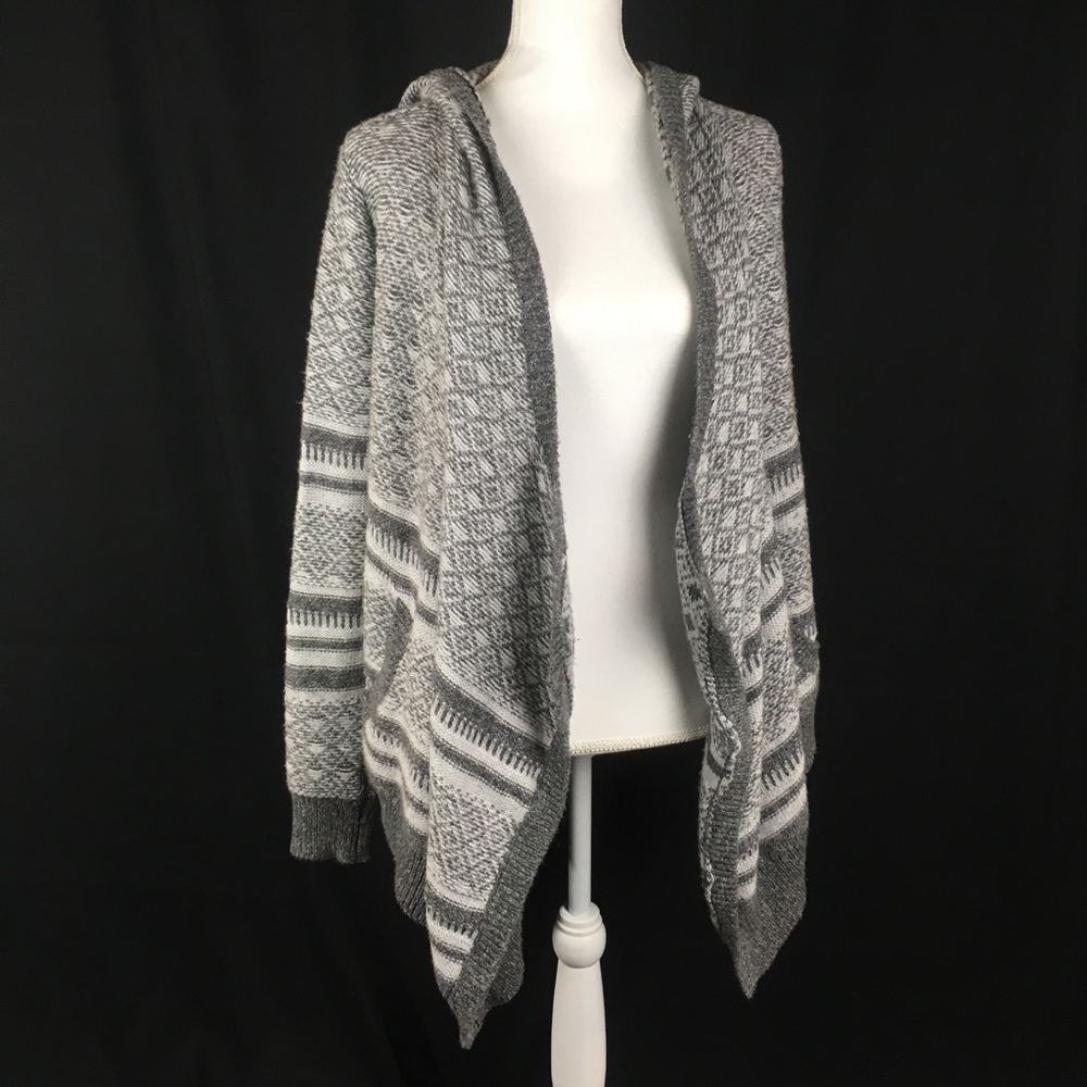 SALE! Abercrombie and Fitch Hooded Sweater